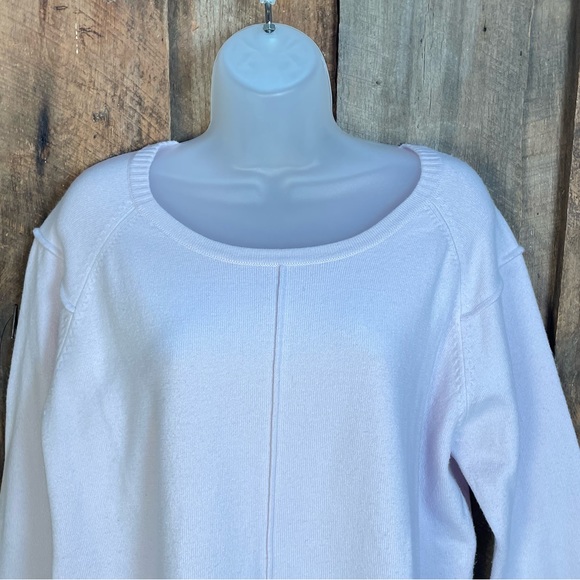 French Connection Light Lavender Oversized Sweater - Size Medium - Picture 2 of 12